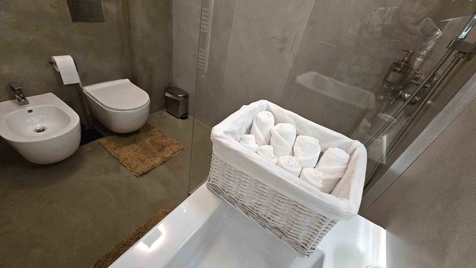 Downtown Dream Apartment Cluj-Napoca Eksteriør billede